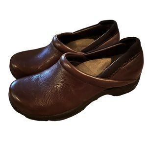 Dansko 38